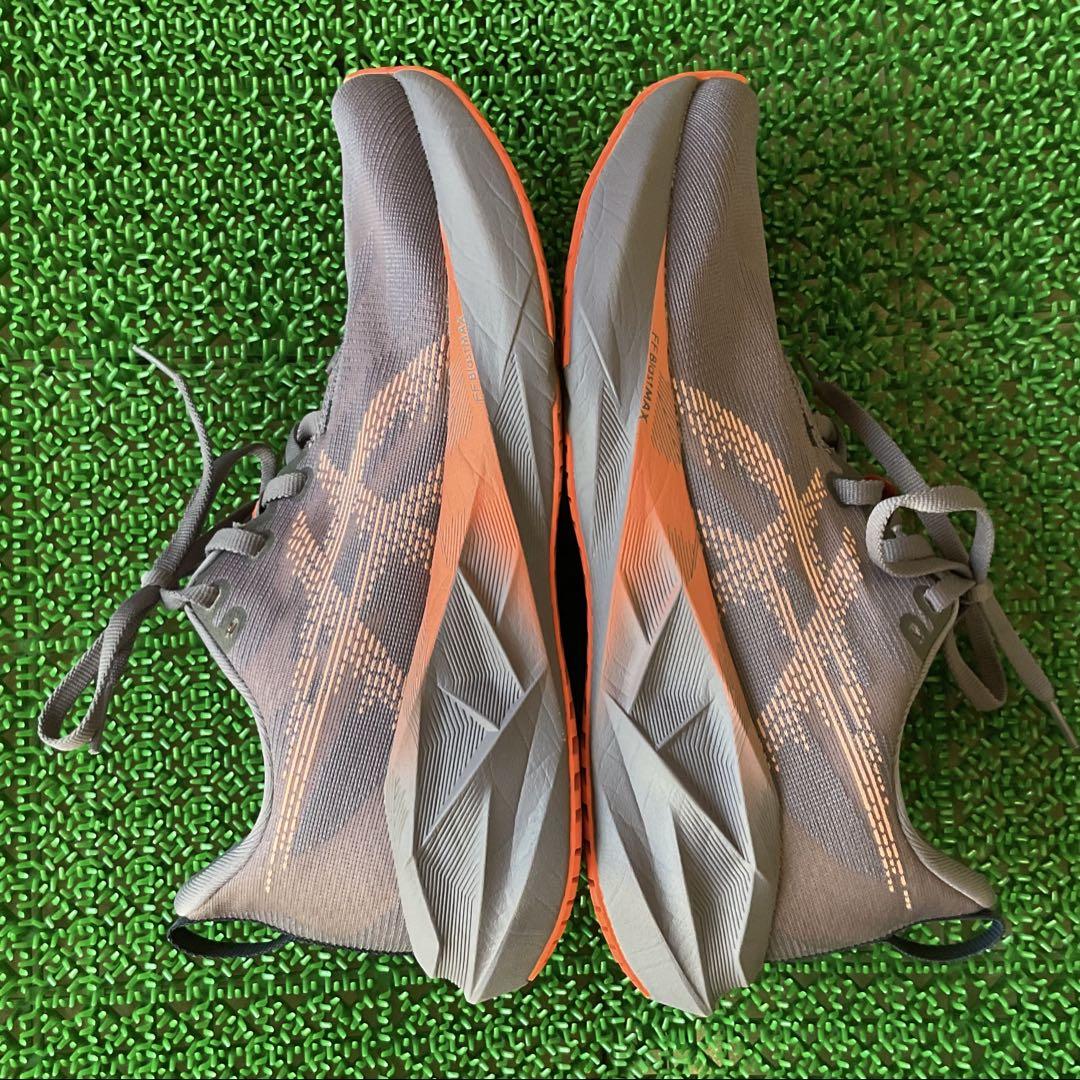 アシックス asics ノヴァブラスト5 NOVABLAST5