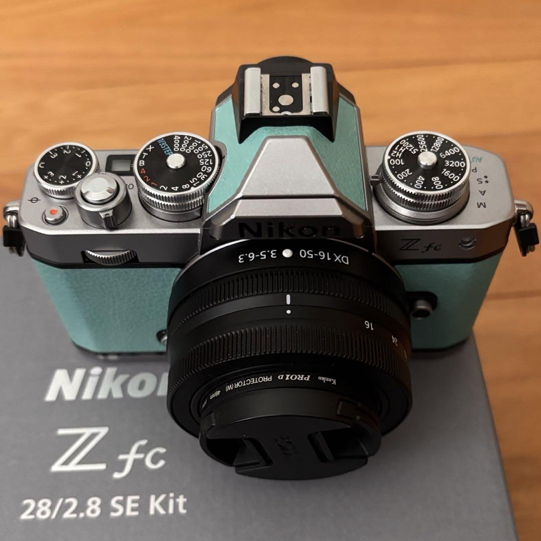 (OP無し価格)Nikon Zfc 純正レンズ3本+予備電池、フィルタ付 OP無し価格)Nikon Zfc 純正レンズ3本+予備電池、フィルタ付 カメラ