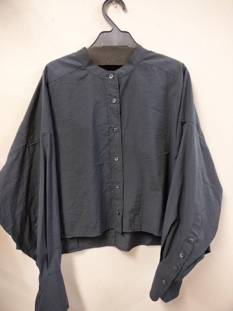 美品！Aga黒シャツ