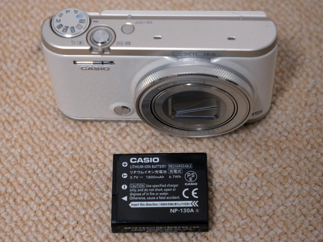 CASIO（カシオ） EX-ZR4000 ホワイト（ジャンク扱い