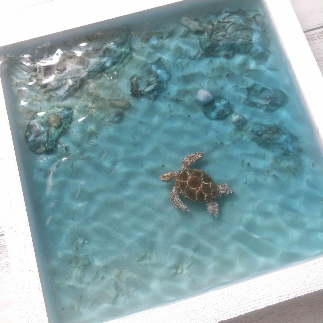『okinawaの海を感じる』慶良間の海を泳ぐウミガメ／オーシャンレジンアート