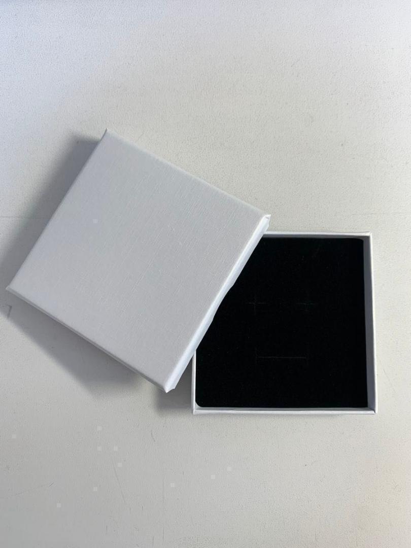 鑑定書付き　計0.6ct プラチナ　PT天然ダイヤモンドピアス
