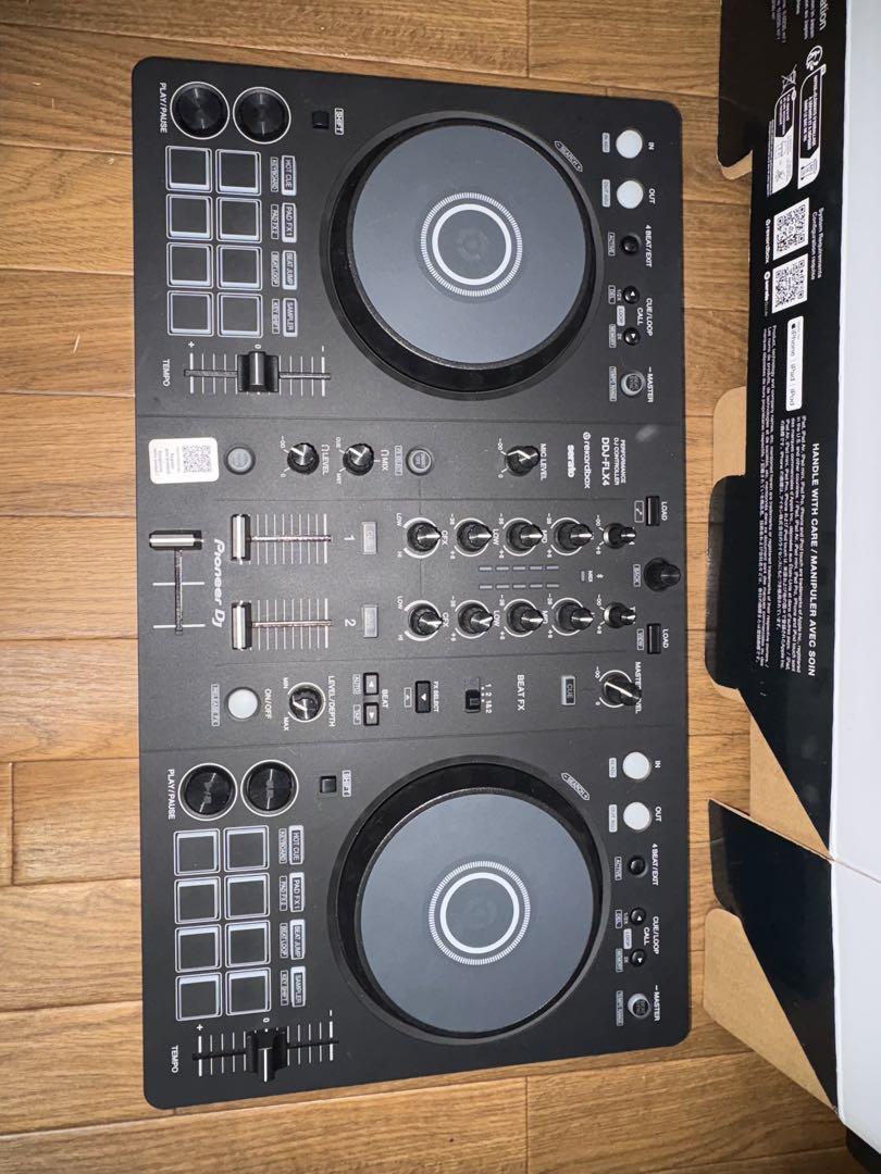 DDJ-FLX4 DJコントローラー