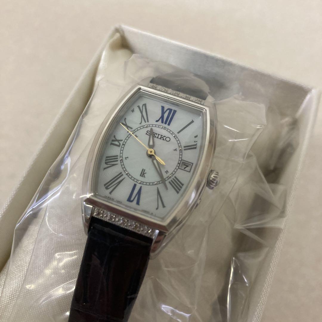 【新品未使用品】SEIKO LUKIA SSVW181 1B32-0AR0