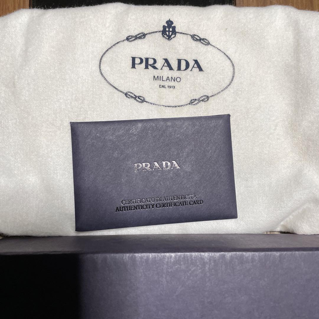 レア❣️PRADAミニポーチ❣️新品、未使用品❣️