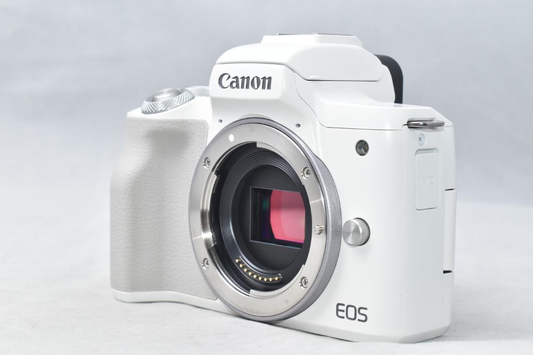 Canon キャノン EOS Kiss M2 ボデイ ホワイト