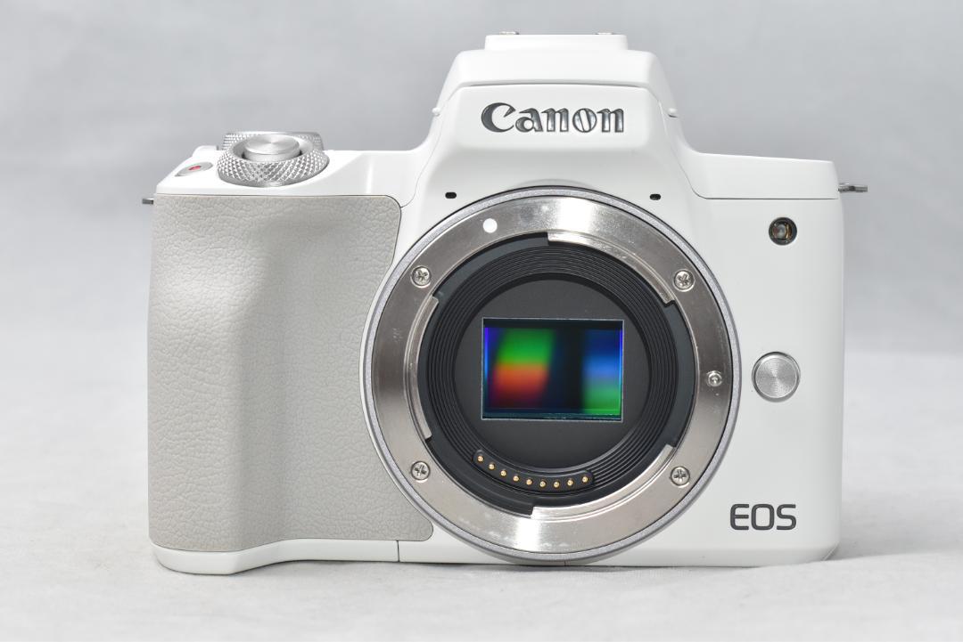 Canon キャノン EOS Kiss M2 ボデイ ホワイト
