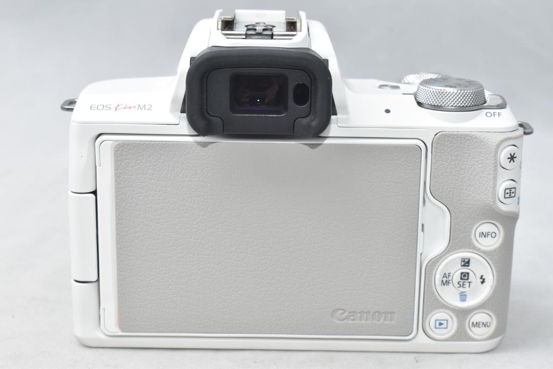 Canon キャノン EOS Kiss M2 ボデイ ホワイト