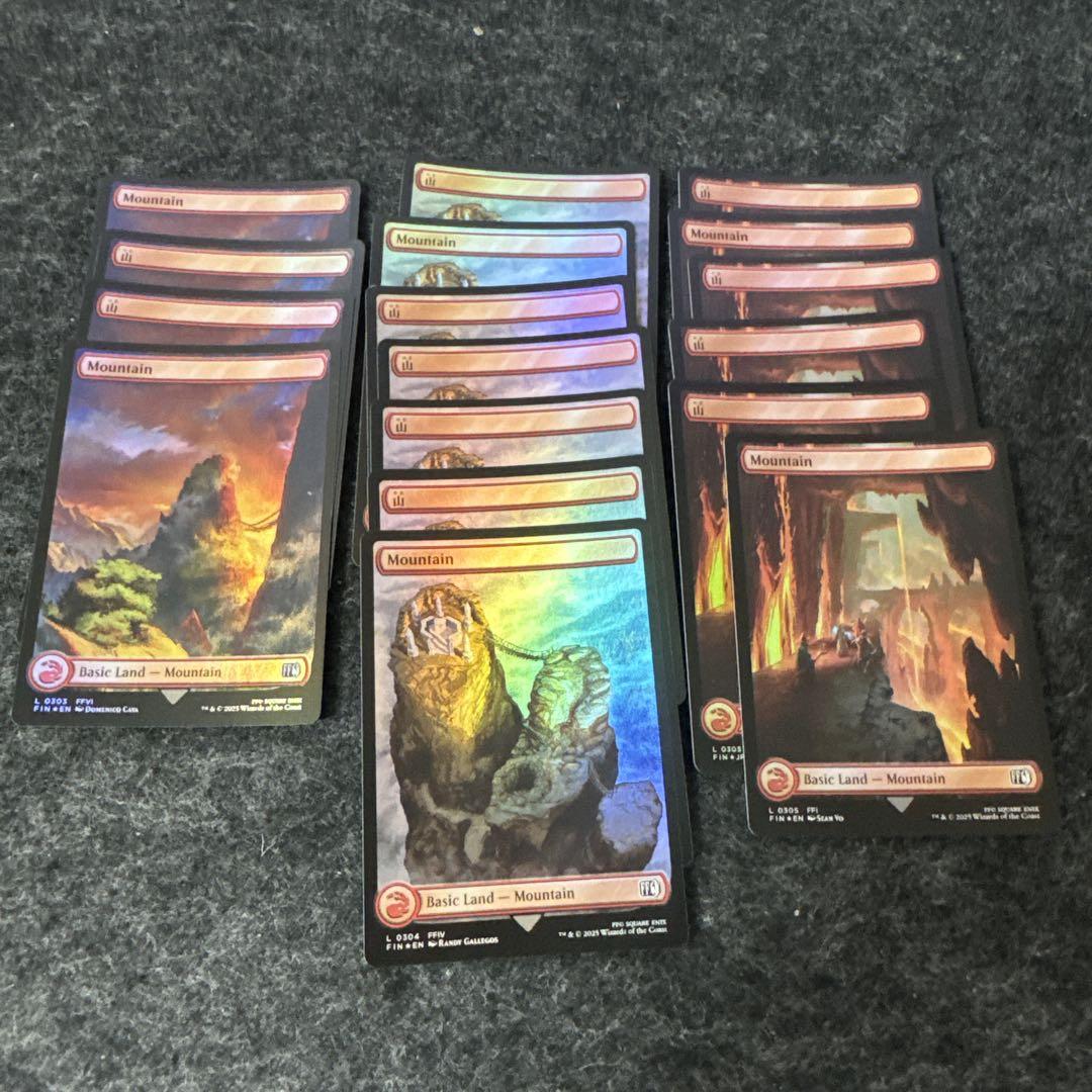 高い品質 MTG まとめ売り ファイナルファンタジー 17枚 基本土地山foil マジック：ザ・ギャザリング