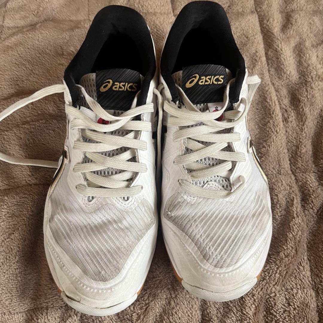 asics バレーボールシューズ ホワイト/ブラック　24センチ　アシックス