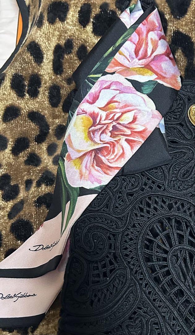 Dolce & Gabbana フラワースカーフ - メルカリ