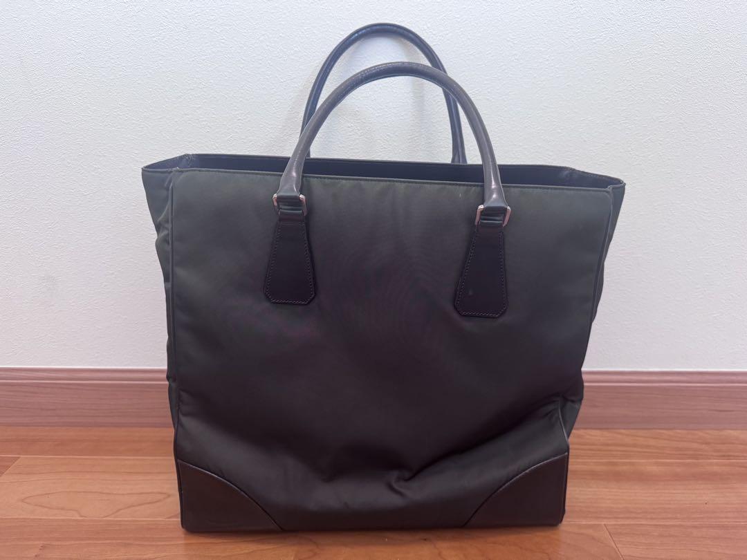 PRADA ナイロン　トートバッグ