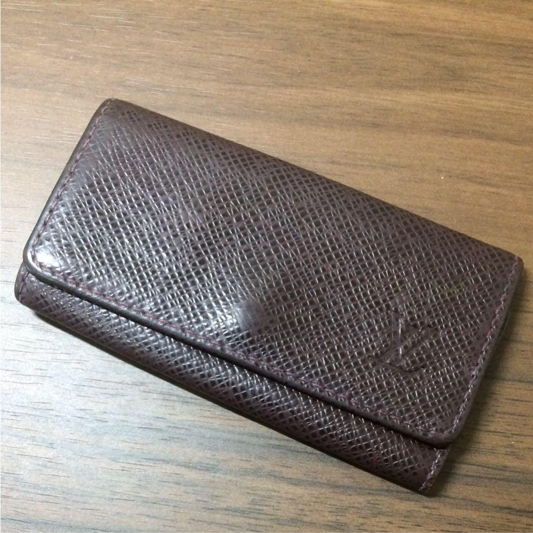 ルイヴィトン キーケース タイガ アカジュー M30526 1877c(¥3,000) , メルカリ スマホでかんたん フリマアプリ