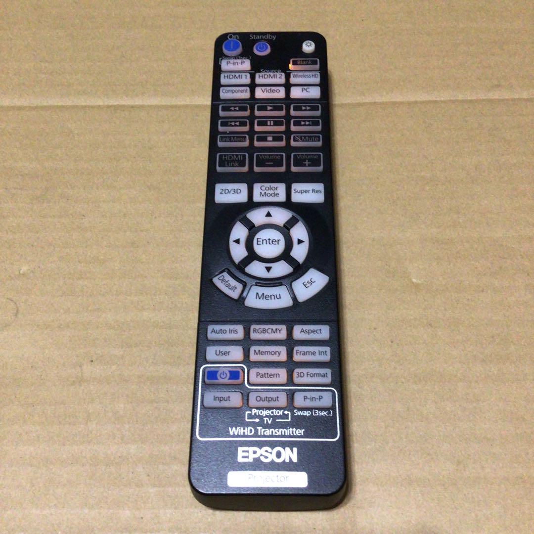 エプソン　ホームプロジェクターリモコン 159852201 美品 ほぼ未使用