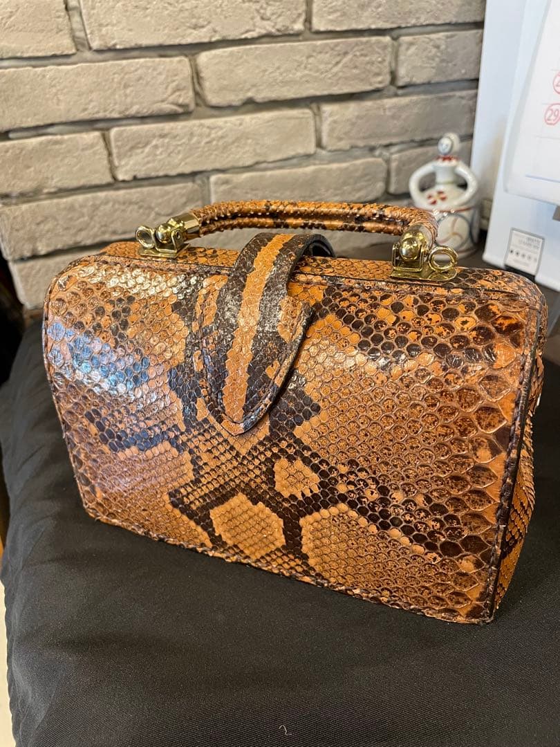 ヘビ革 ハンドメイド ハンドバッグ ブラウン系 ヘビ革 ハンドメイド ハンドバッグ ブラウン系