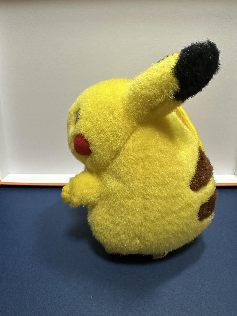 【TOMY製】 初期 ピカチュウ ぬいぐるみ