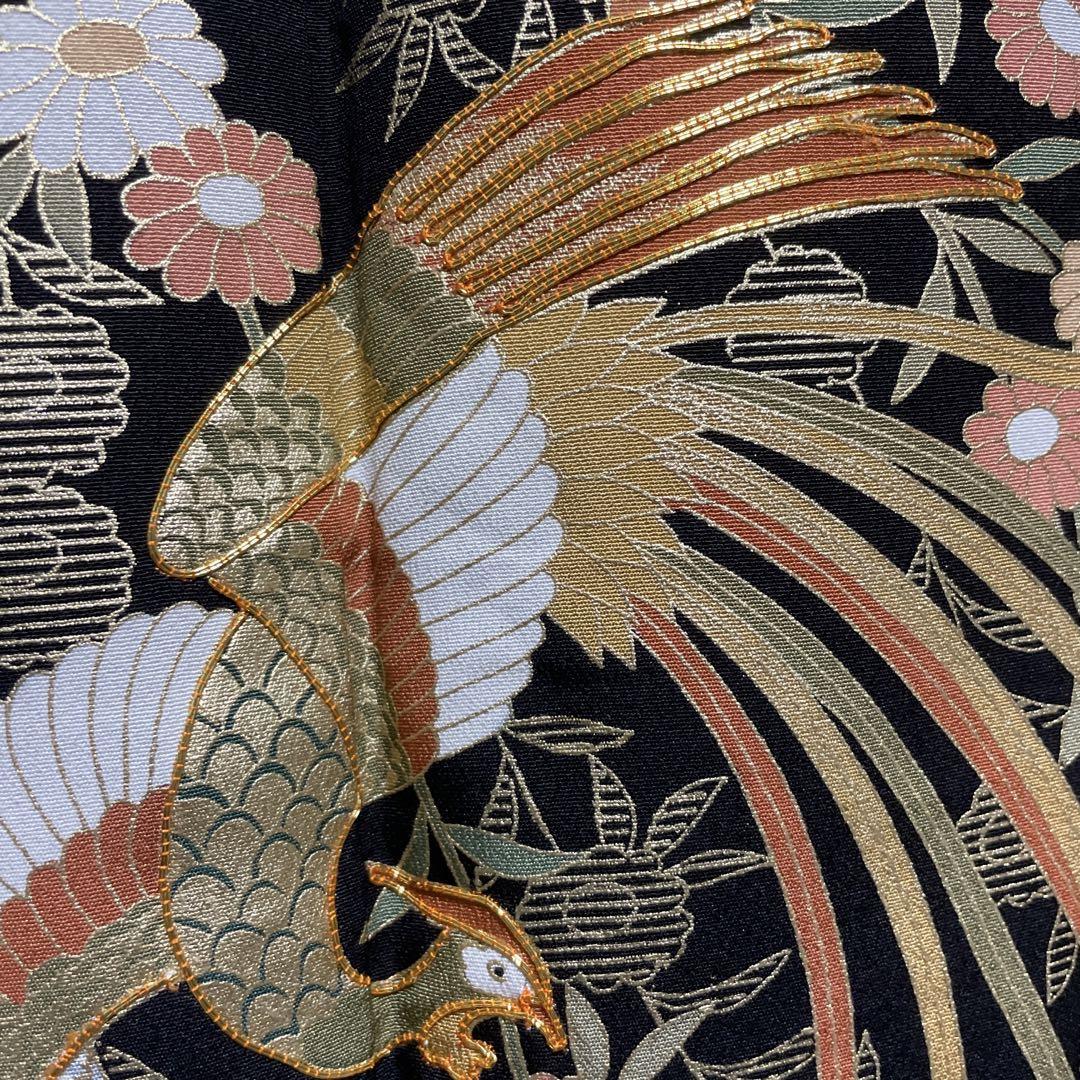 D24  黒留袖　金駒刺繍　鳳凰　唐草　金彩　着物　袷　しつけ糸付き未使用極美品