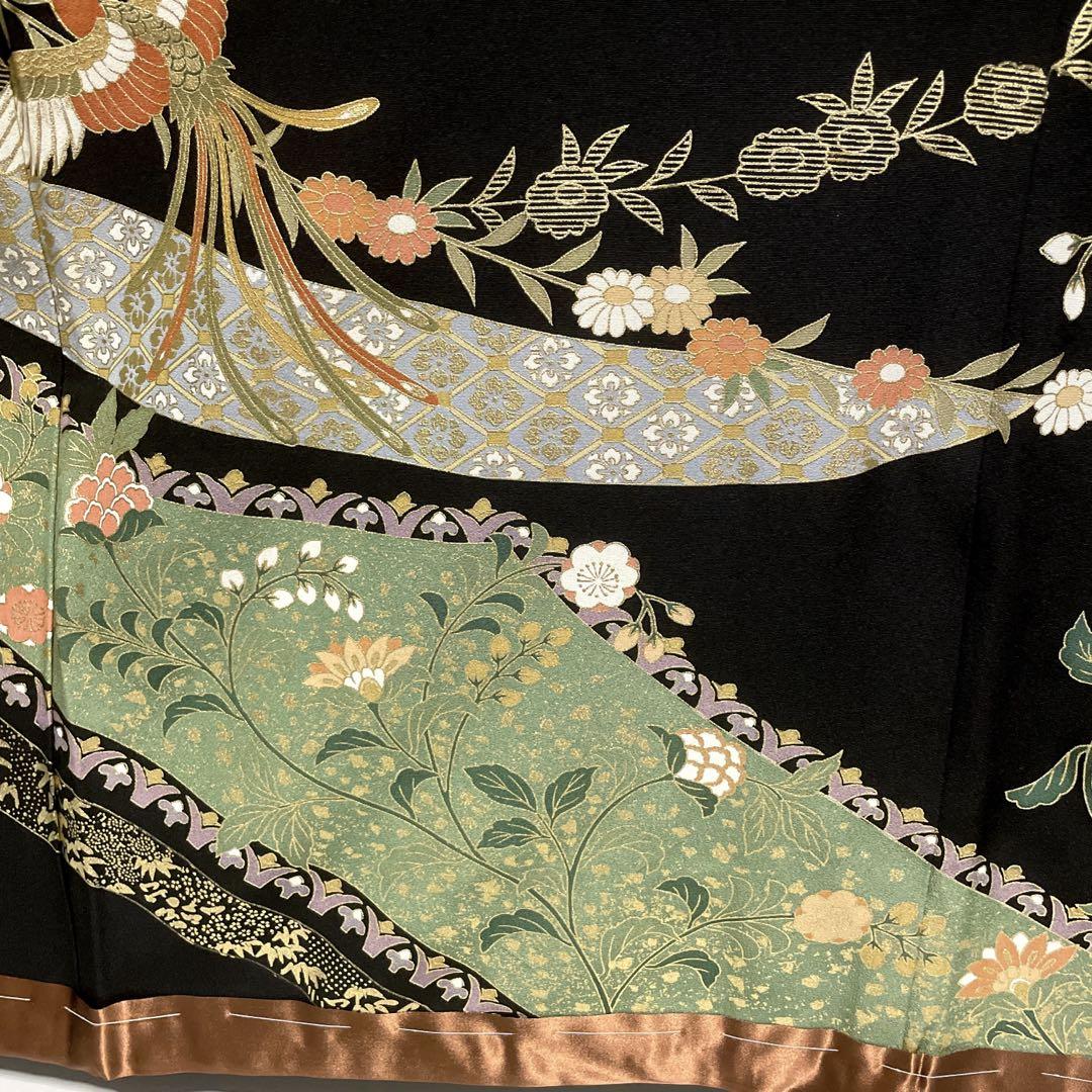 D24  黒留袖　金駒刺繍　鳳凰　唐草　金彩　着物　袷　しつけ糸付き未使用極美品
