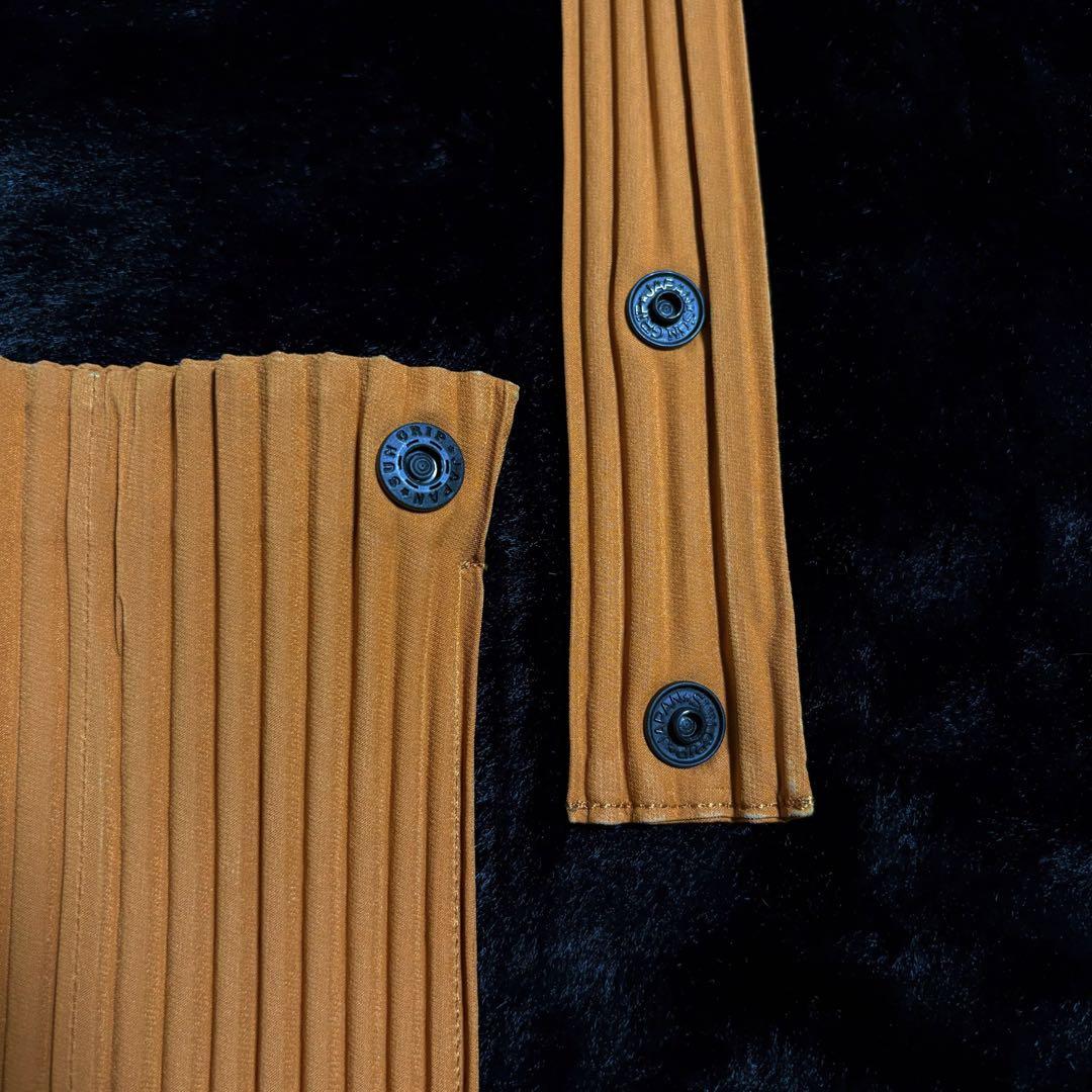 HOMME PLISSE ISSEY MIYAKE ショルダーバッグ/ORG - メルカリ HOMME PLISSE ISSEY MIYAKE ショルダーバッグ/ORG - メルカリ
