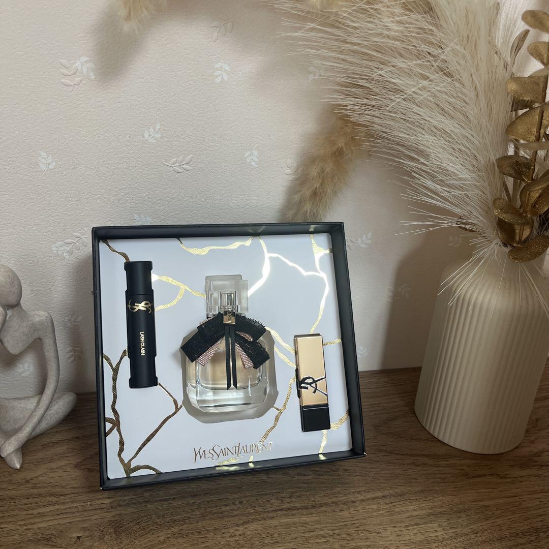 Yves Saint Laurent 香水 ギフトセット　sansan Yves Saint Laurent ギフトセット - メルカリ