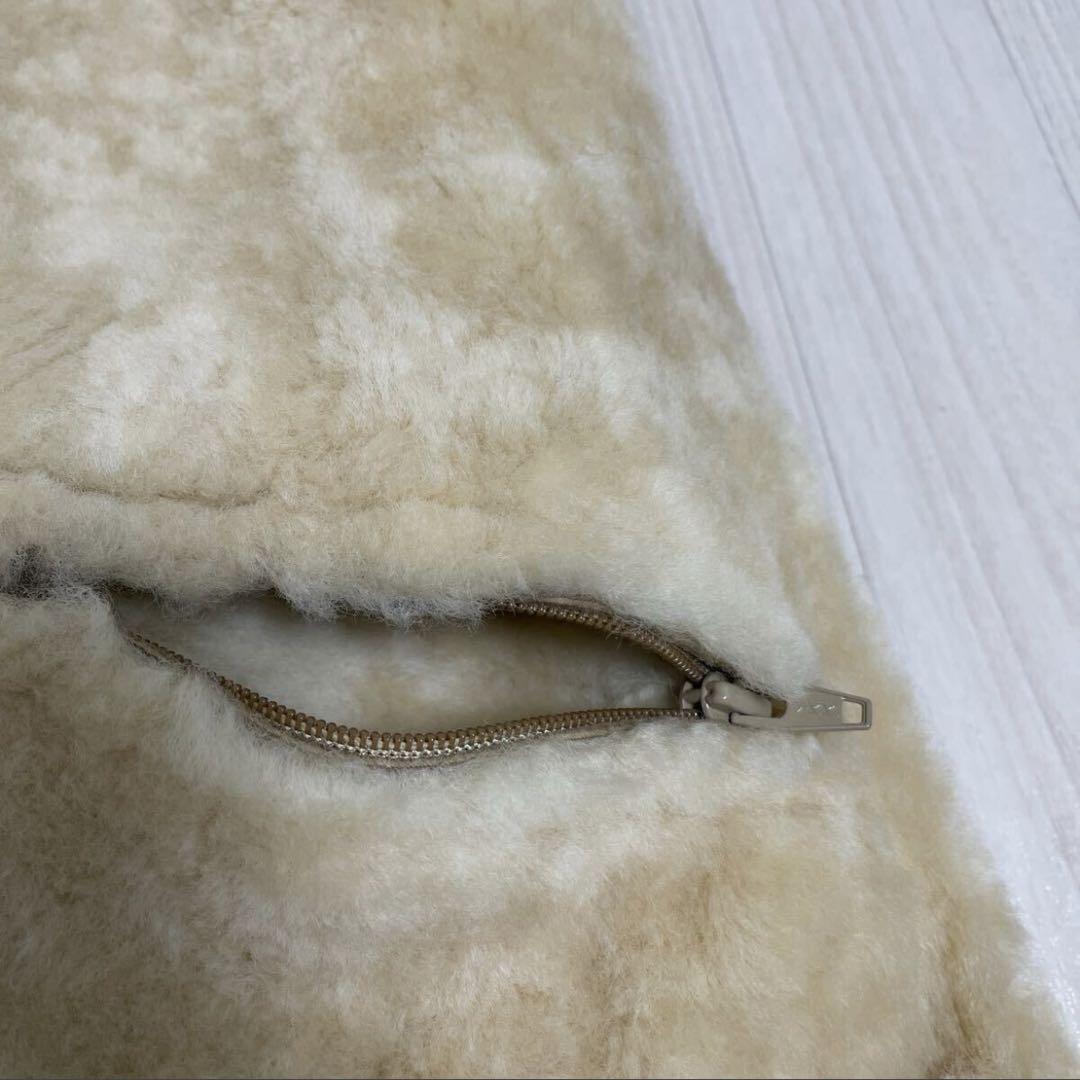 ニュージーランド製HomesteadSheepskinリバーシブルムートンベスト