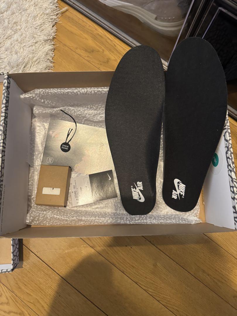 【美品】NIKE Air Jordan 1 セメント【黒タグ】