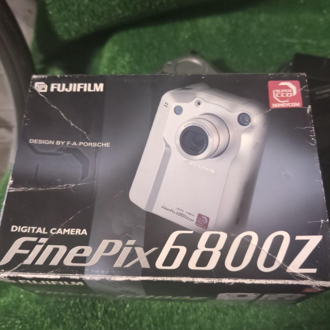 デジタルカメラ Finepix6800z