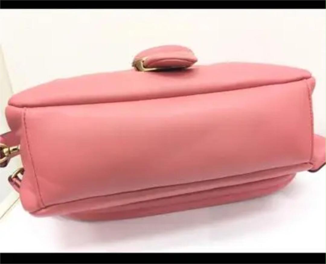 コーチのバックです。2度ほど使用したのみ美品です