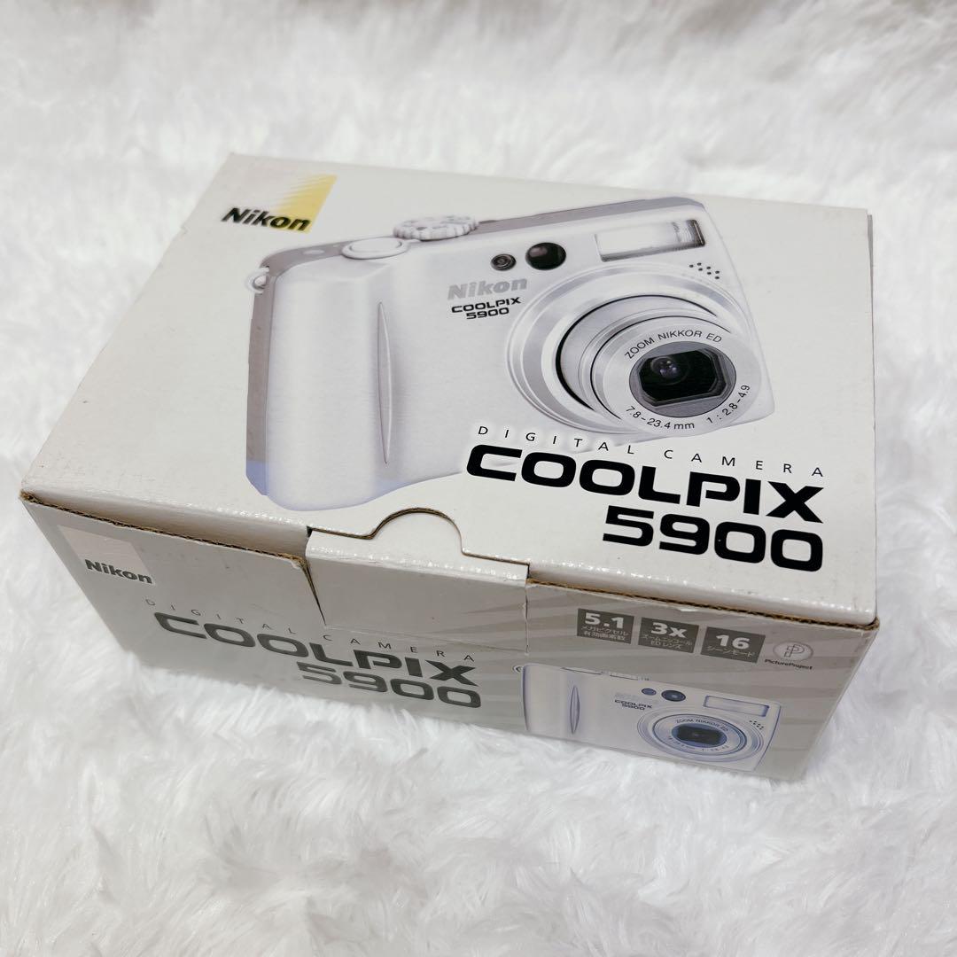 Nikon COOLPIX 5900 コンパクトデジタルカメラ