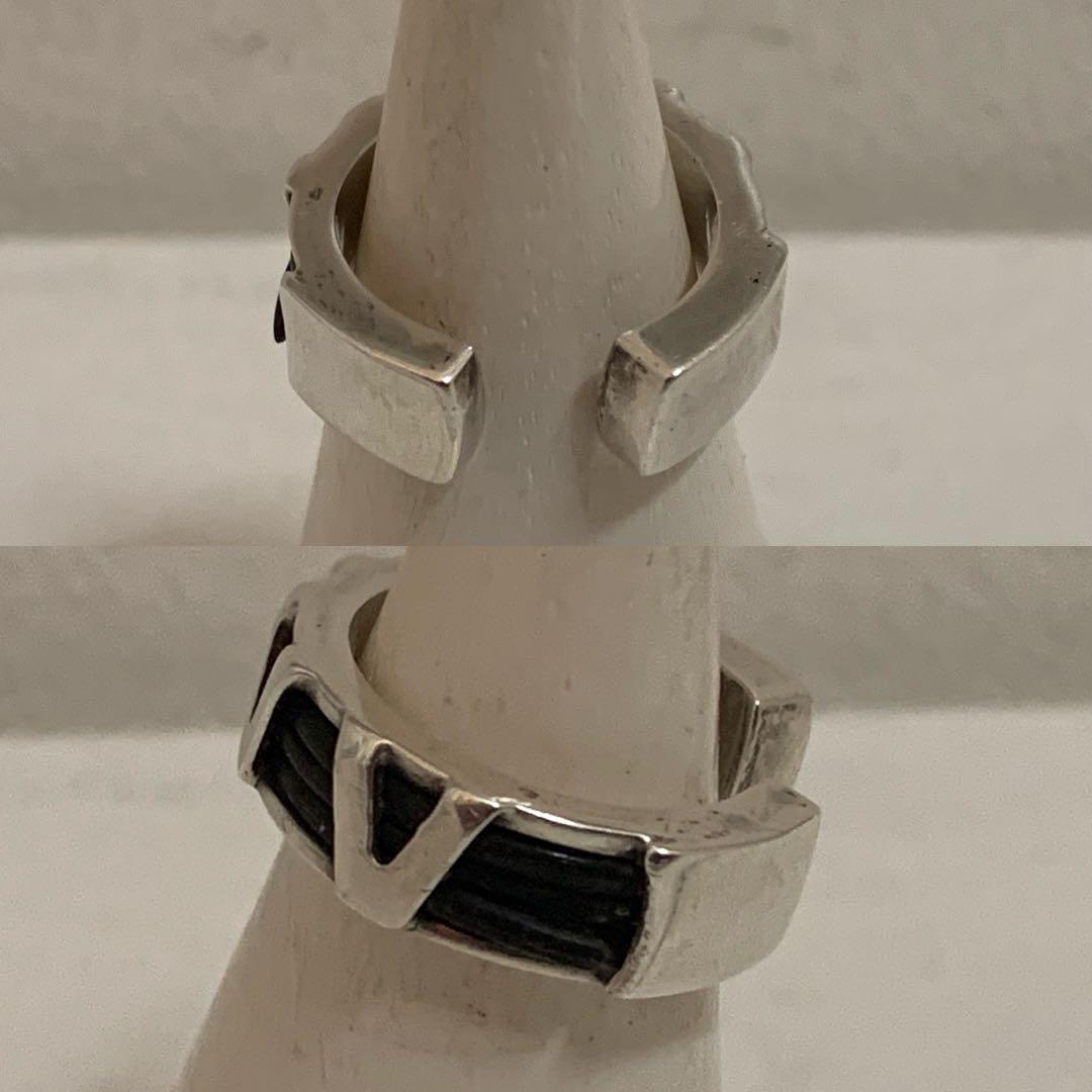 VALENTINO VINTAGE ヴァレンティノ SILVER925 Vリング - メルカリ