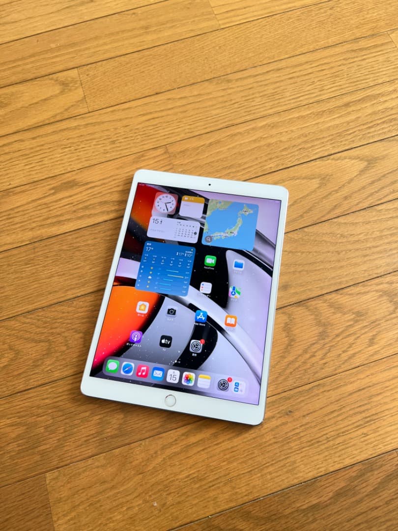 Apple iPad Pro 10.5インチ シルバー 256GB Wi-Fi Apple iPad Pro 10.5インチ シルバー 256GB Wi-Fi