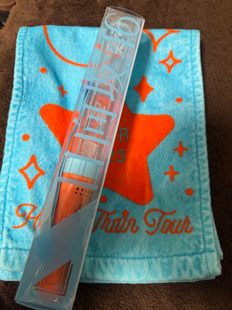 平尾帆夏 ペンライト＋タオル セット - メルカリ