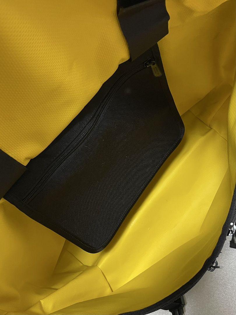 Manhattan Portage 大容量 メッセンジャーバッグ ブラック