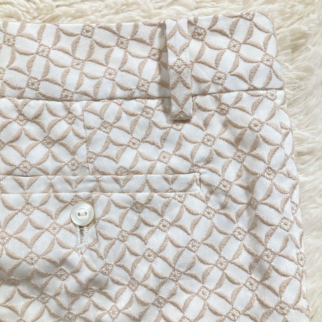 極美品 トゥモローランド コレクション クロップドパンツ 刺繍 総柄
