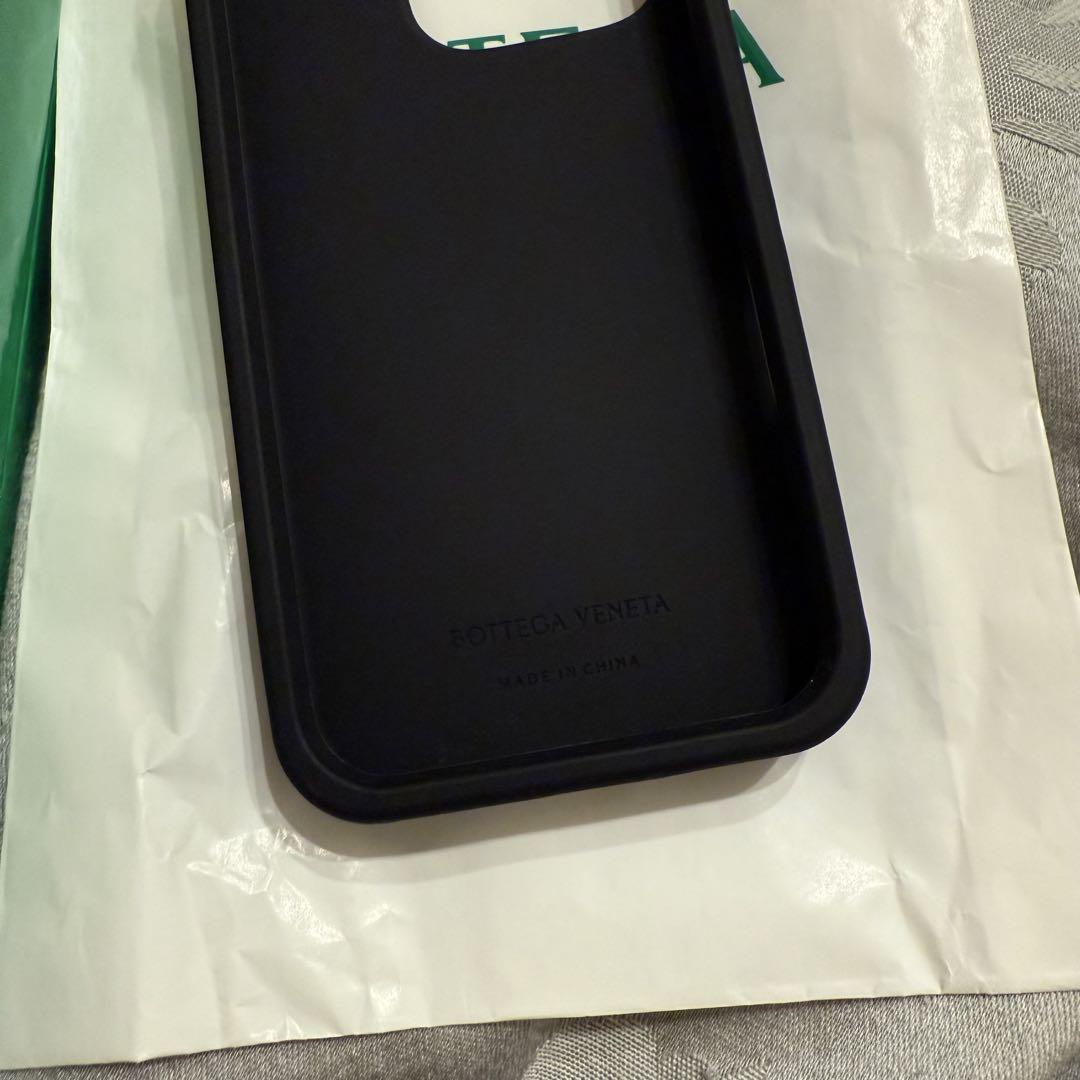 ボッテガヴェネタ iPhone16 pro ケース