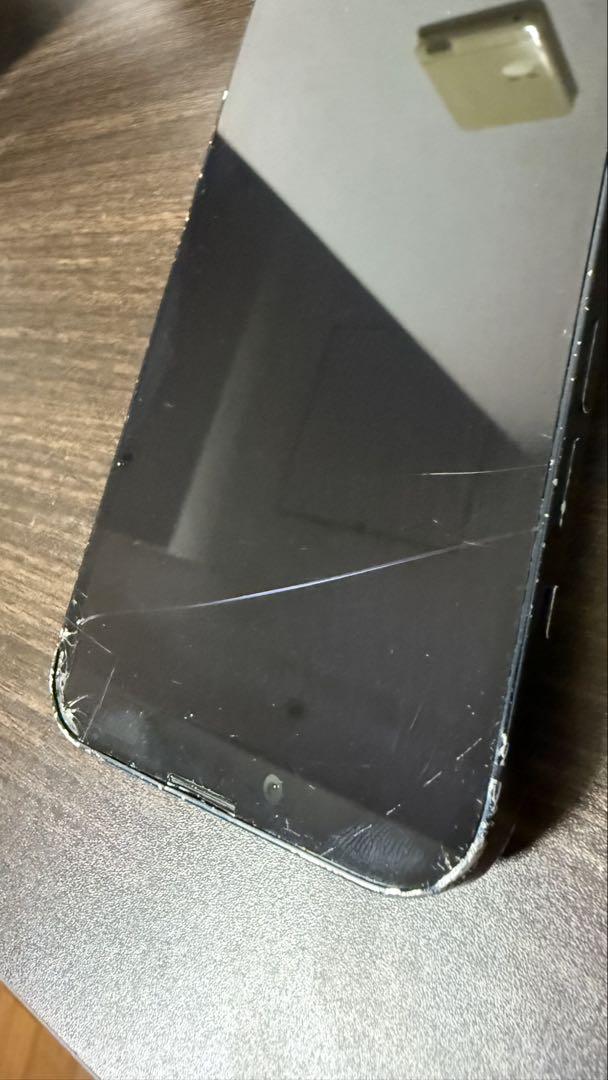 iPhone14 128G 本体 箱/充電器つき 傷あり