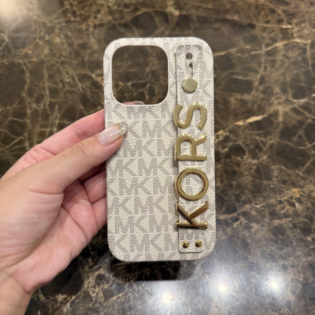 iPhone16 pro マイケルコース ケース michael kors