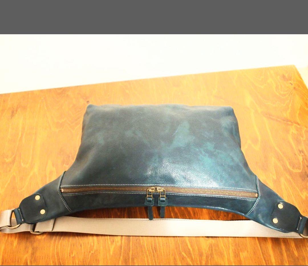 ★匠職人／ハンドメイド★　本革　ボディ　クリーマー加工　特大ブルー　★新品★