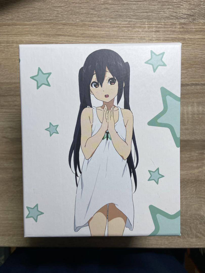 中野梓限定BOX付　けいおん! 一期二期Blu-ray Box〈初回限定生産〉 中野梓限定BOX付 けいおんBlu-ray Box映画付〈初回限定生産