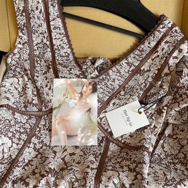 ワンピース Herlipto フローラルドレス エスプレッソ aBEdV 安く Her lip to フローラルドレス espresso ロングワンピース