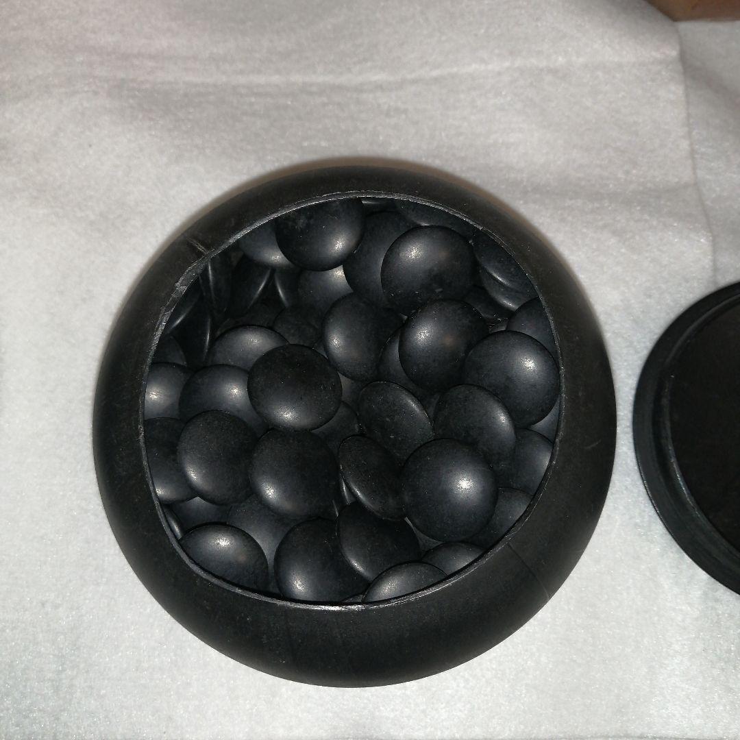 ★囲碁セット★高級木製、高さ約25cm.45cm四方。本格派。へそあり。。