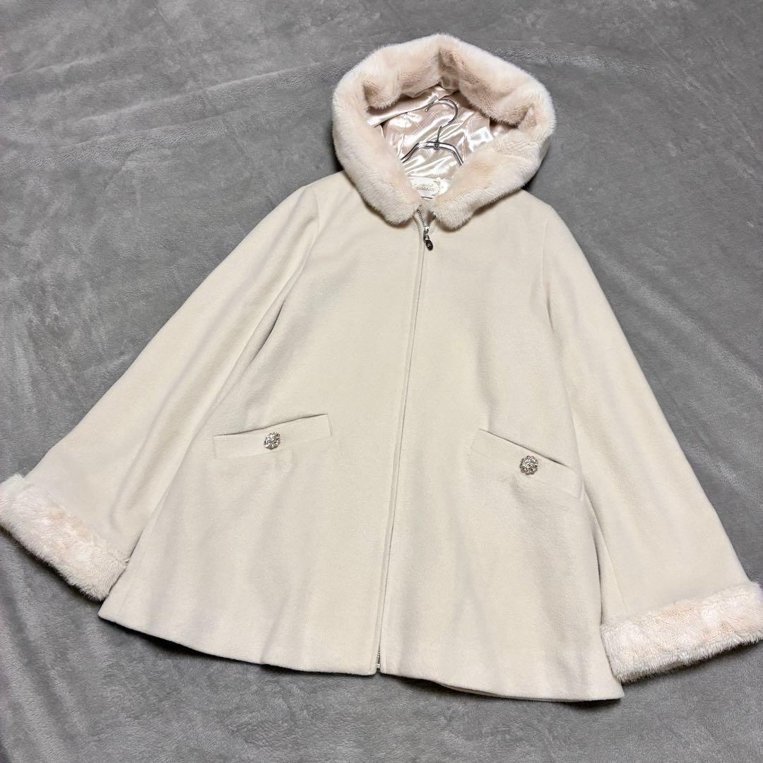 ミシェルマカロン Aラインコート フードファー 大人気✨ミシェルマカロン 美シルエット♡Aラインコート フード ファー