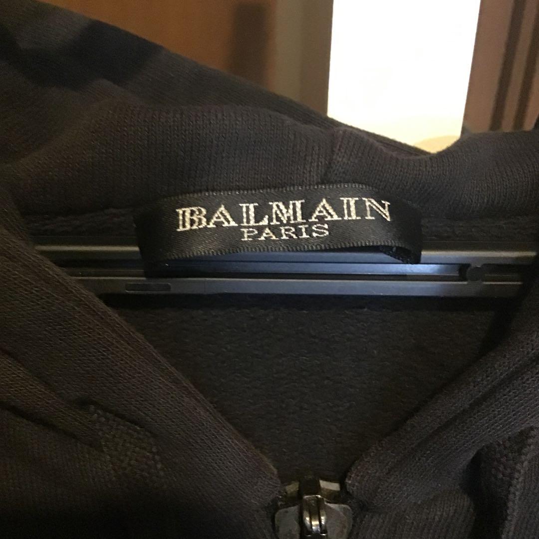 バルマン BALMAIN サイドジップパーカー