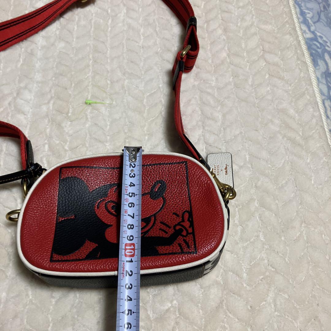 コーチ