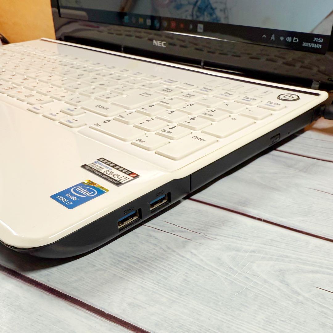 メモリ16GB SSD
