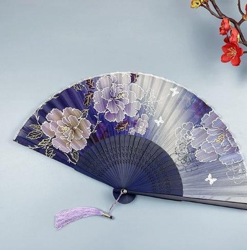 未使用・扇子袋付き】百貨店購入 上品なブルー系デザイン扇子