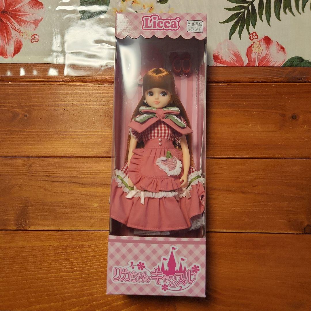 リカちゃんキャッスル　シンボルリカちゃん　リカちゃん