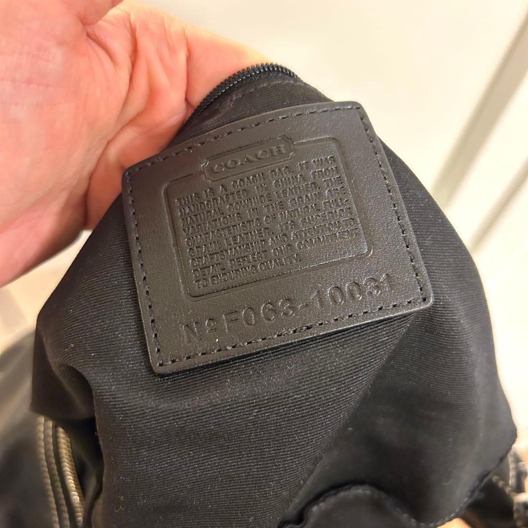 Coach 10031 コーチ ホーボー レザー ショルダーバッグ 黒 y2k Coach 10031 コーチ ホーボー レザー ショルダーバッグ 黒 y2k