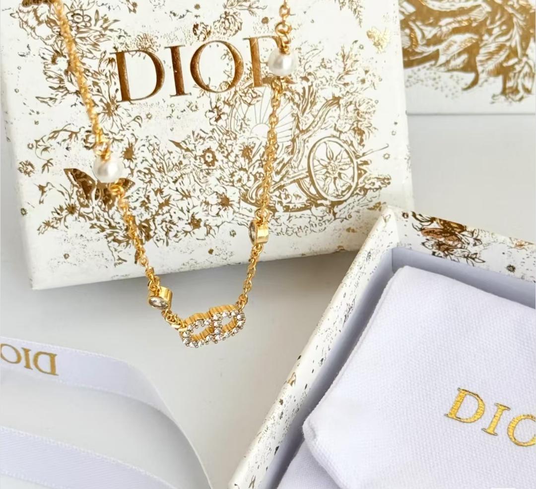 Dior ロゴ付きチェーンネックレス