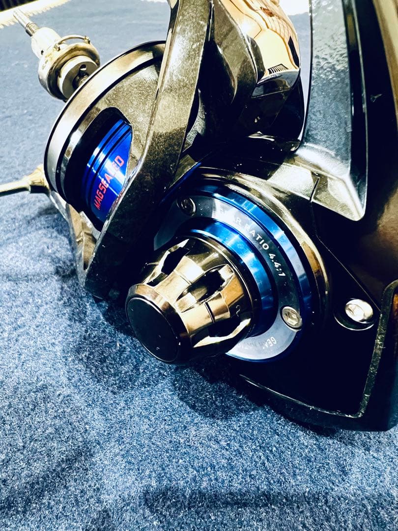 BRADIA スピニングリール 2500R Daiwa ダイワ ブラディア ダイワ